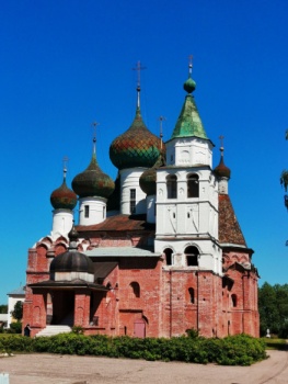 Богоявленский собор Авраамиева монастыря в Ростове Великом