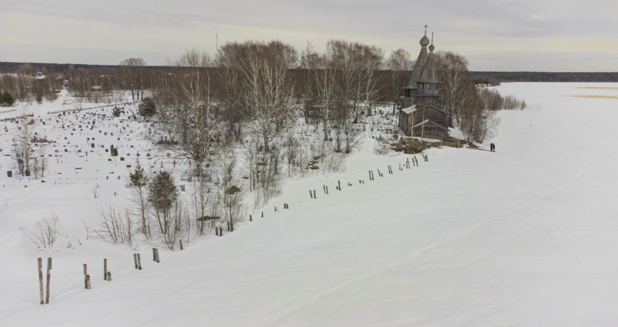 Церковь Петра и Павла в Чёлмужах: древняя святыня на берегу Онежского озера