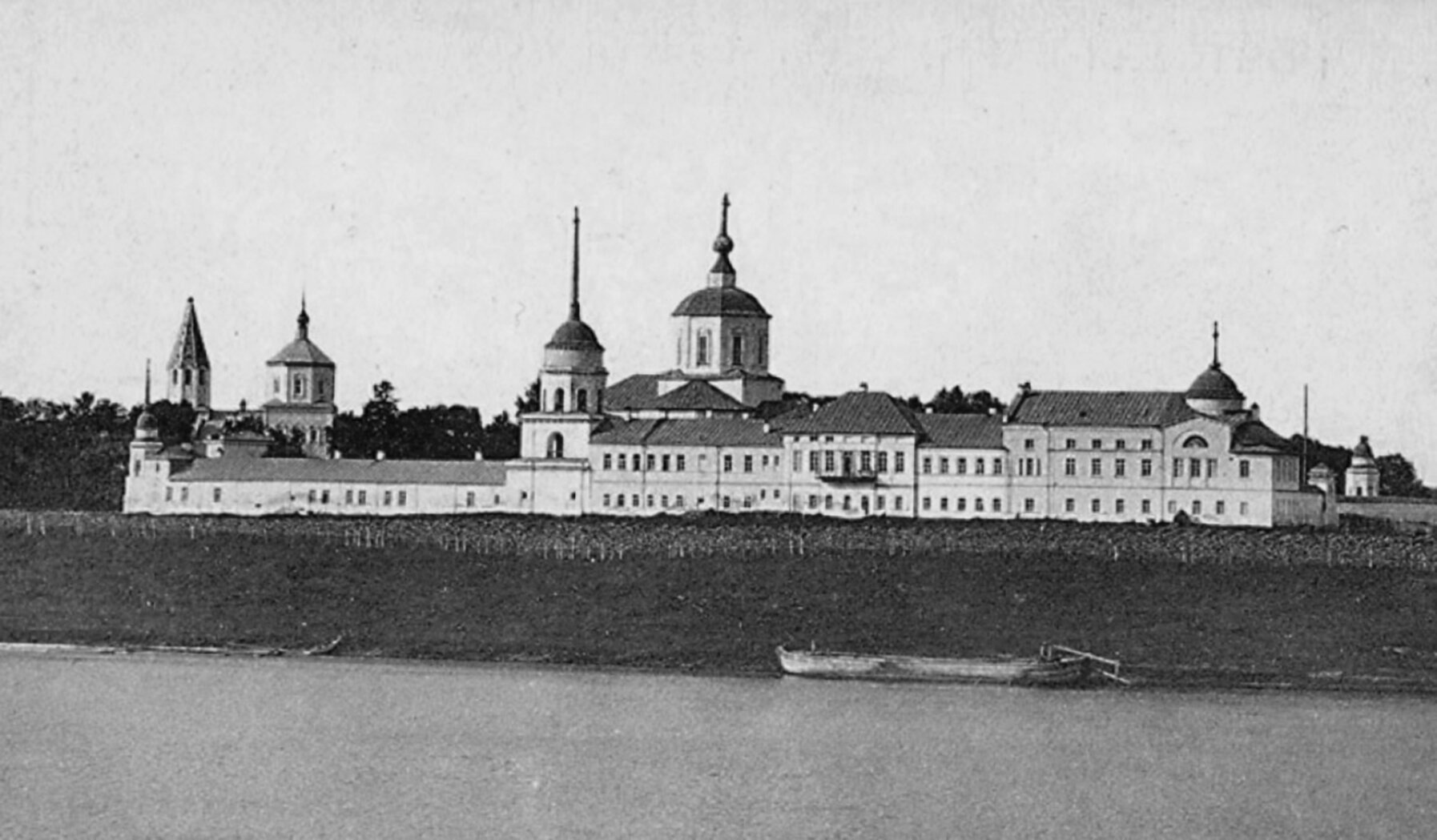 Успенский Отроч монастырь в Твери