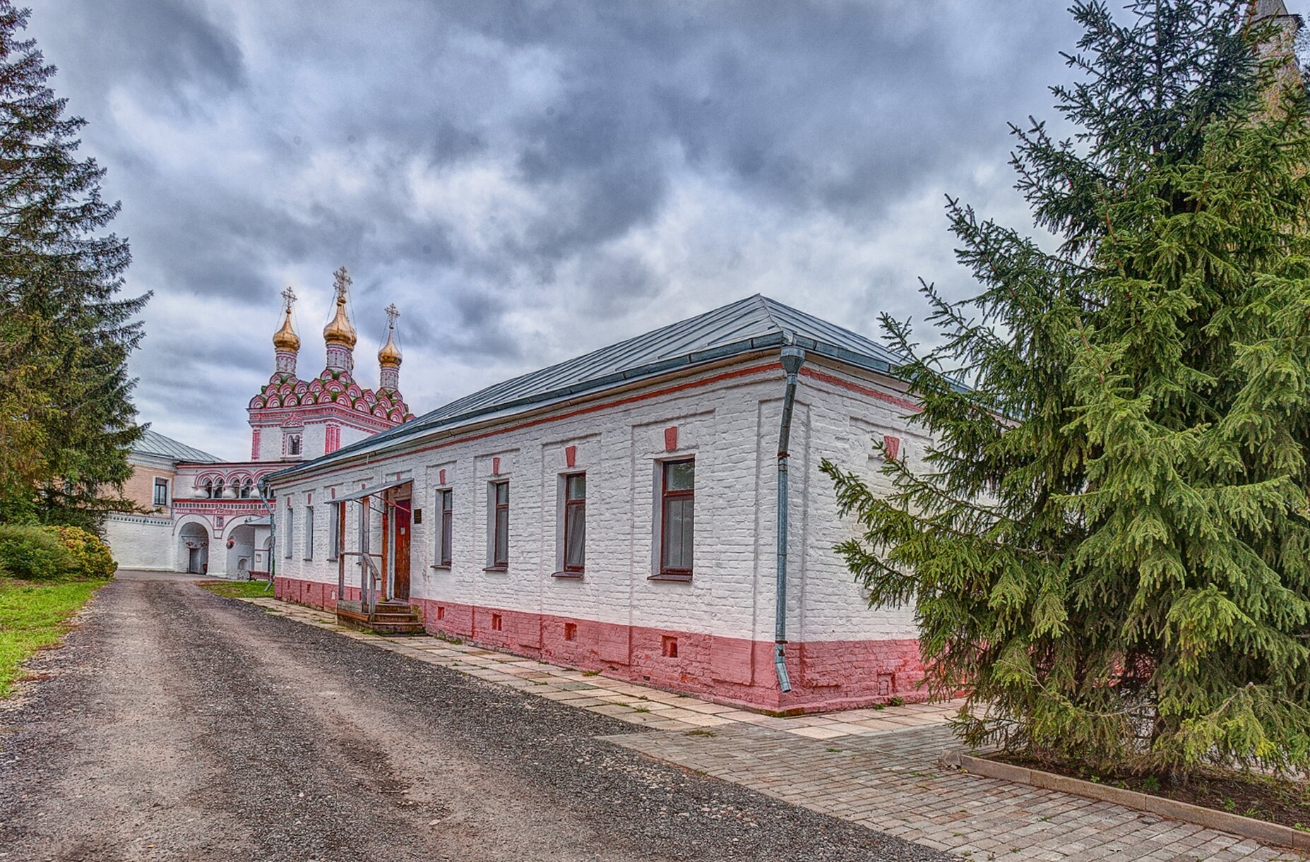 Певческий корпус Иосифо-Волоцкого ставропигиального монастыря