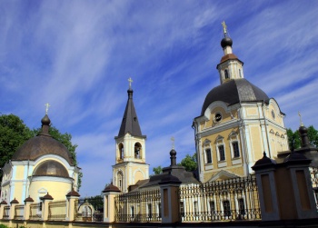 Успенский храм в Сергиевом Посаде