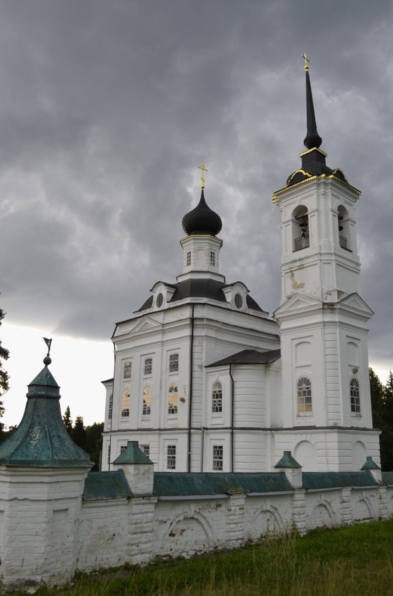 Храм Святителя Николая Чудотворца в Николо-Бережках