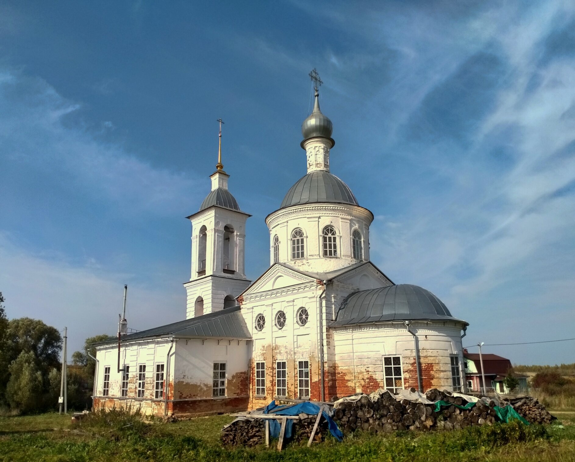 Церковь Покрова Пресвятой Богородицы в селе Алферьево