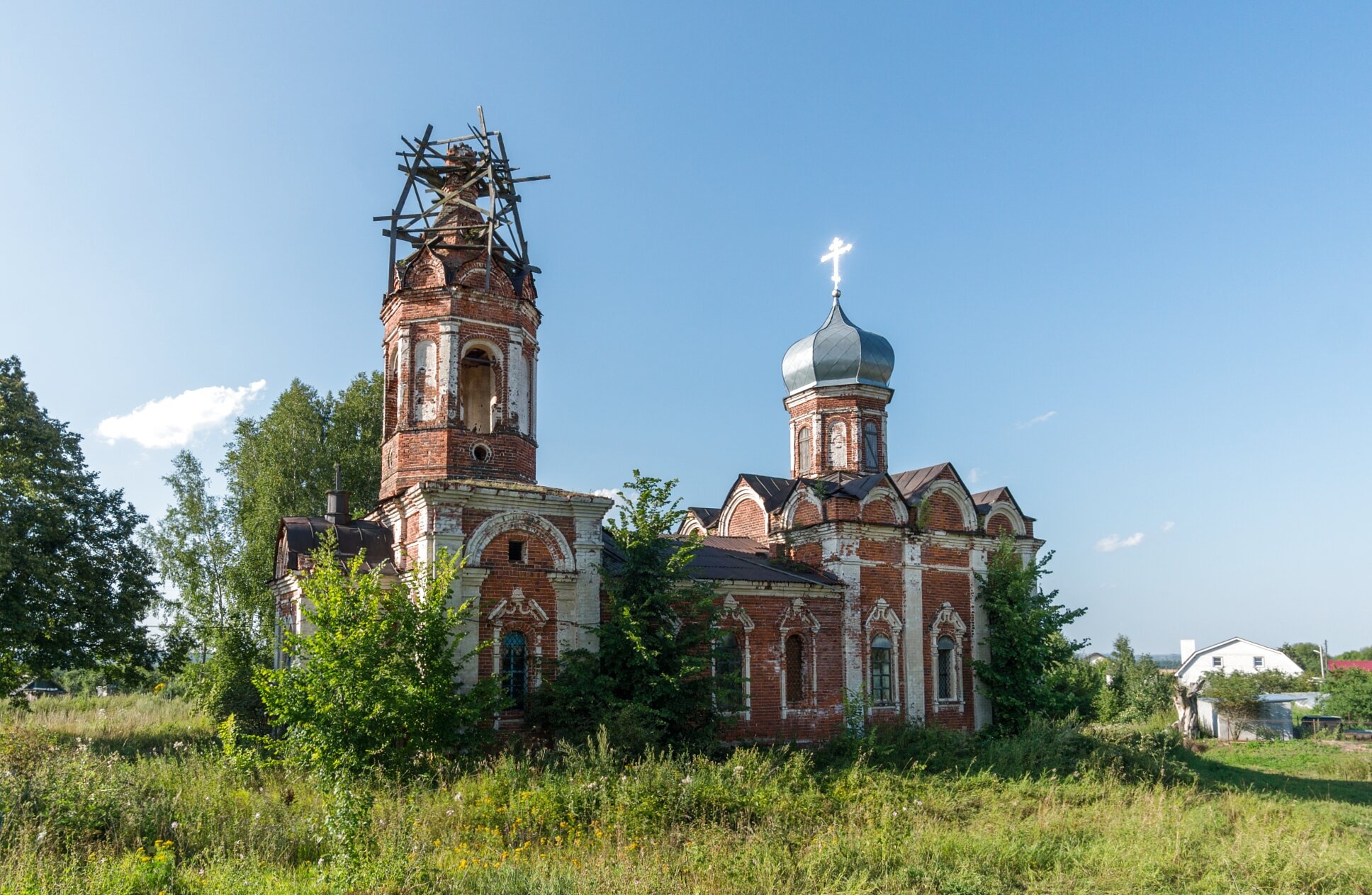 Церковь Михаила Архангела в Шарголи
