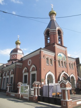 Храм преподобного Серафима Саровского в Саратове