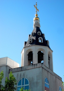 Колокольня собора Святой Марии Магдалины в Мадриде