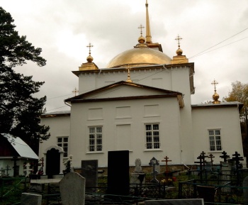 Свято-Троицкая кладбищенская церковь в городе Ирбит