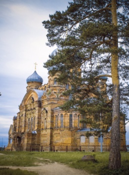 Казанский женский монастырь в поселке Горушка