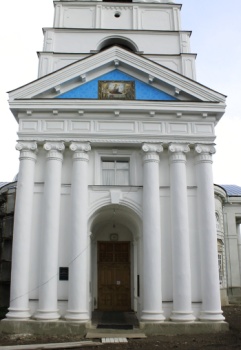 Успенский собор в Рыльске