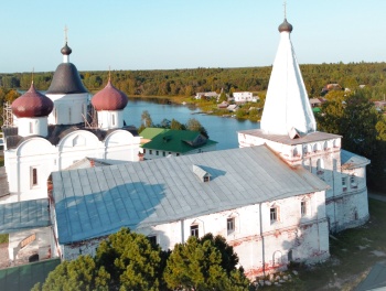 Архангельский Свято-Духов монастырь в Холмогорах