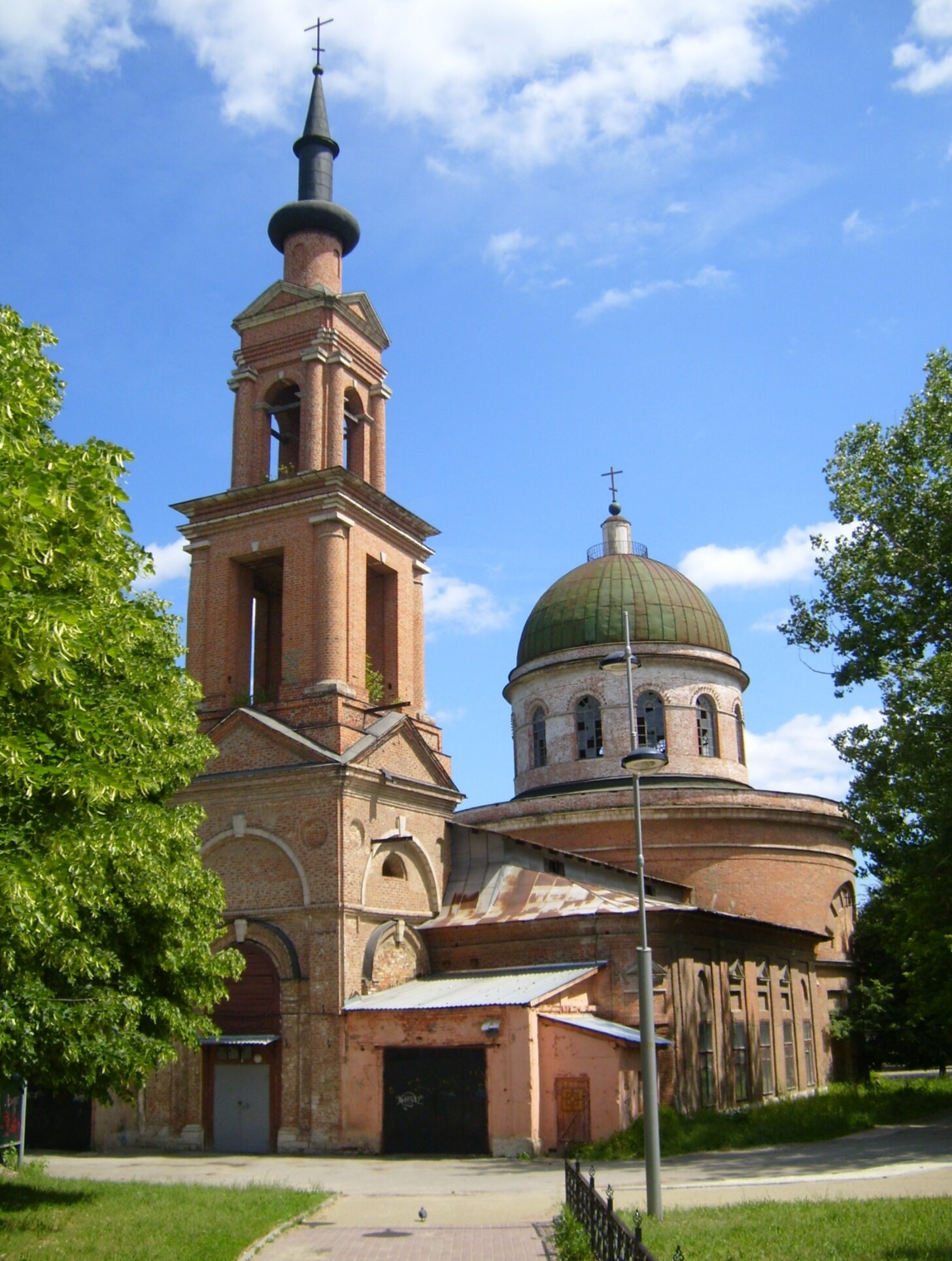 Храм святых первоверховных апостолов Петра и Павла в Туле