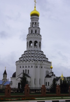 Храм Святых Первоверховных Апостолов Петра и Павла в Прохоровке