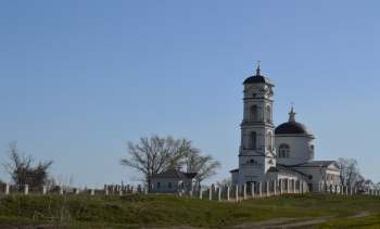 Храм Михаила Архангела в селе Скорняково