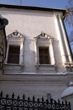 Храм Успения Пресвятой Богородицы в Печатниках: фасад зимой