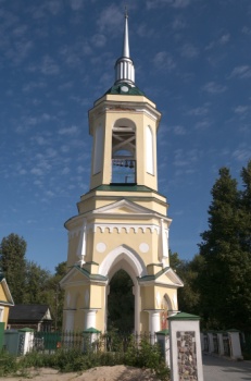 Колокольня Церкви Николая Чудотворца на погосте Старки