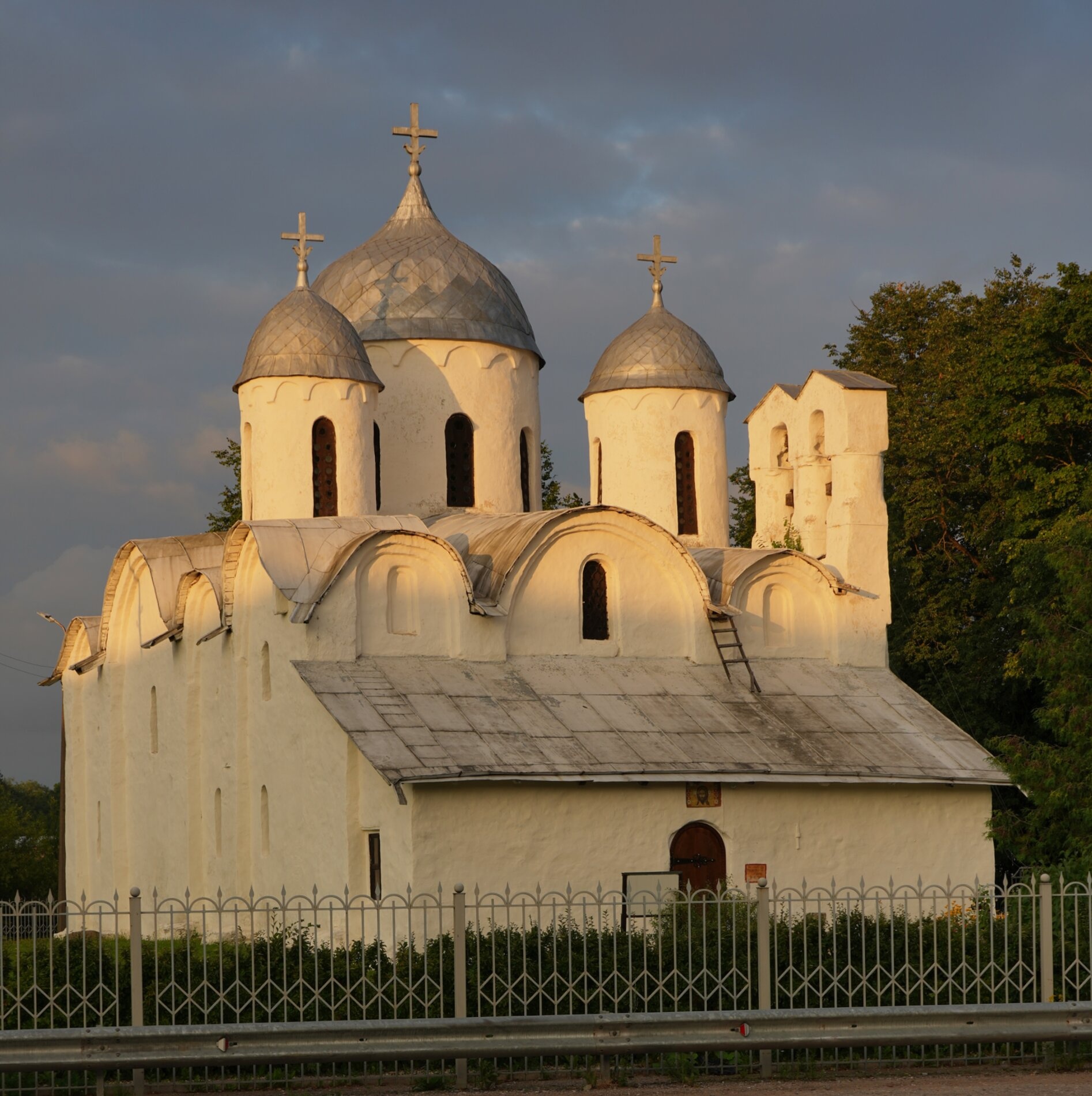 Собор Рождества Иоанна Предтечи Ивановского монастыря в Пскове