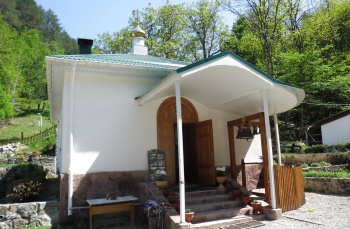 Косьмо-Дамиановский мужской монастырь в Крыму