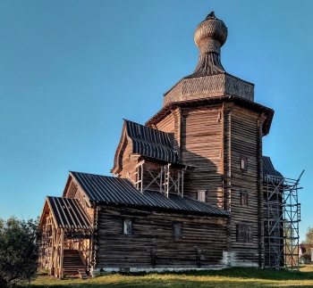 Никольская церковь в селе Зачачье - памятник деревянного зодчества XVII века