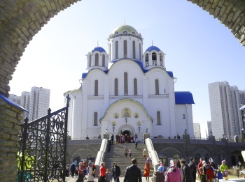 Храм Покрова Пресвятой Богородицы в Ясеневе