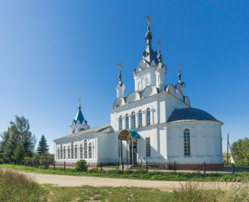 Храм Святителя Николая Чудотворца в селе Новые Березники