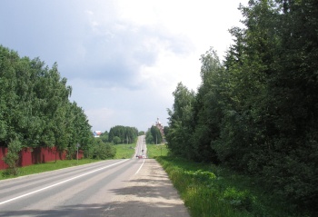 Крестовоздвиженская церковь в Дарне
