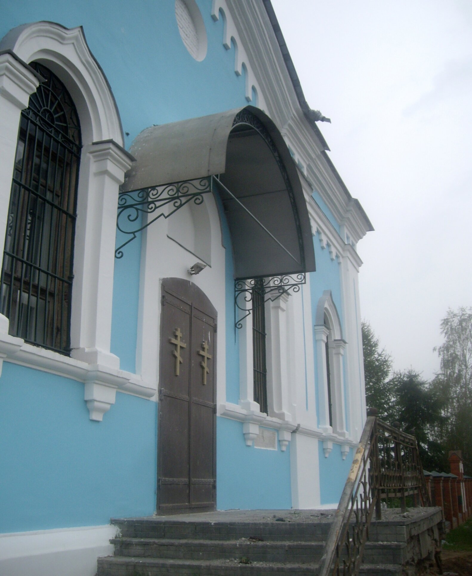Покровская церковь в селе Карпово