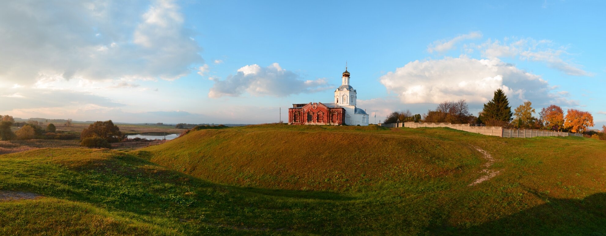 Церковь Успения Пресвятой Богородицы в Глебовом Городище