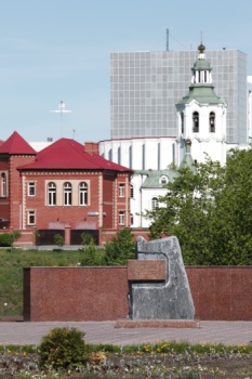 Крестовоздвиженская церковь в Тюмени