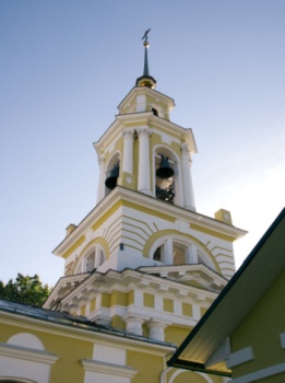 Колокольня Церкви Николая Чудотворца в селе Белое