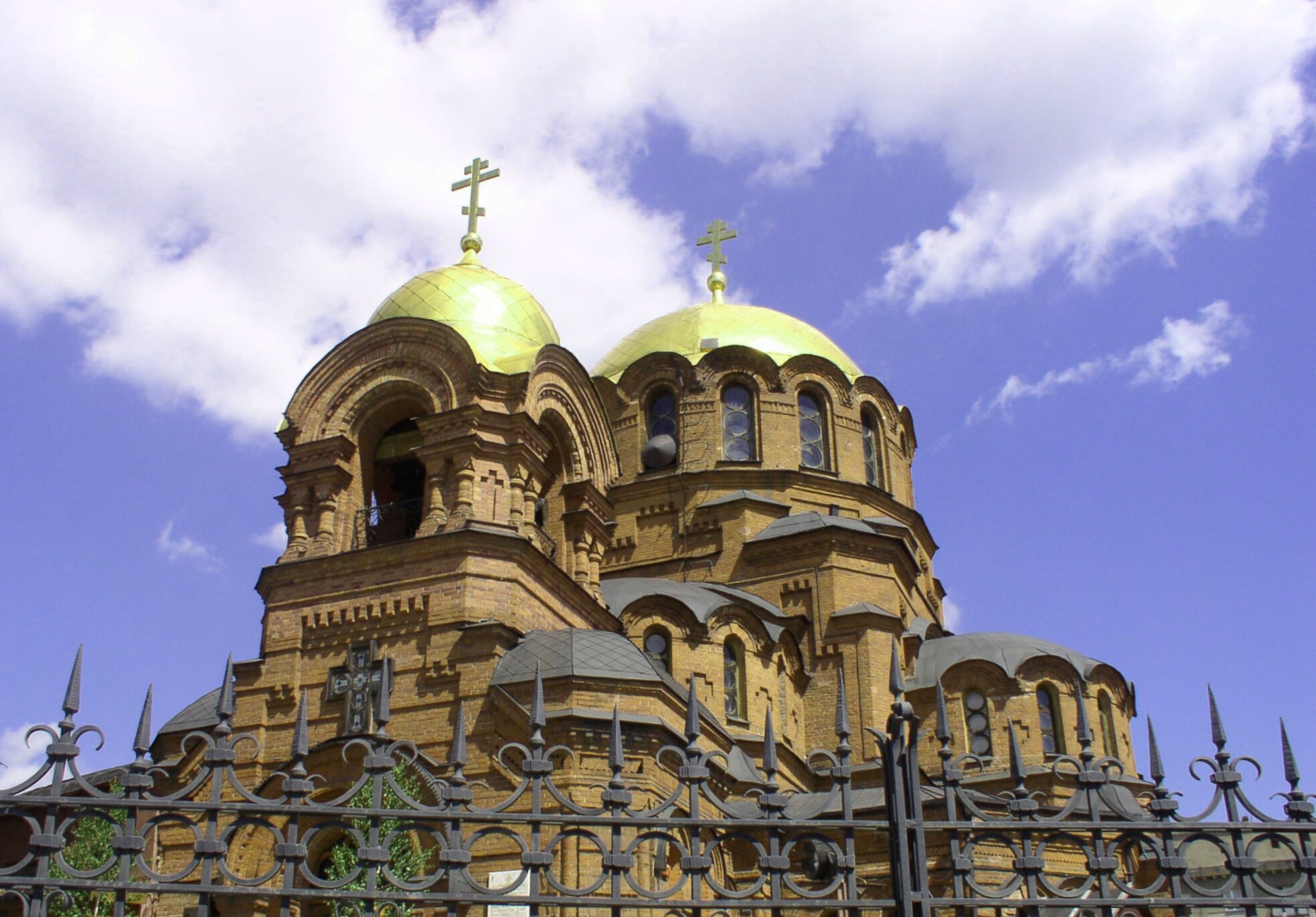 Собор во имя святого благоверного князя Александра Невского в Новосибирске