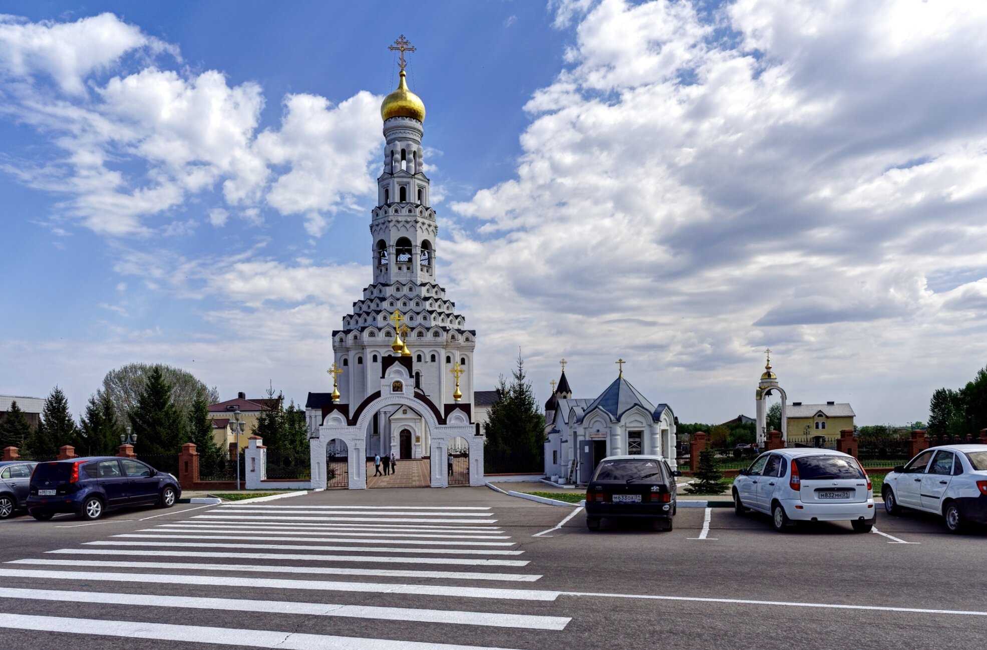 Храм Святых Апостолов Петра и Павла в Прохоровке