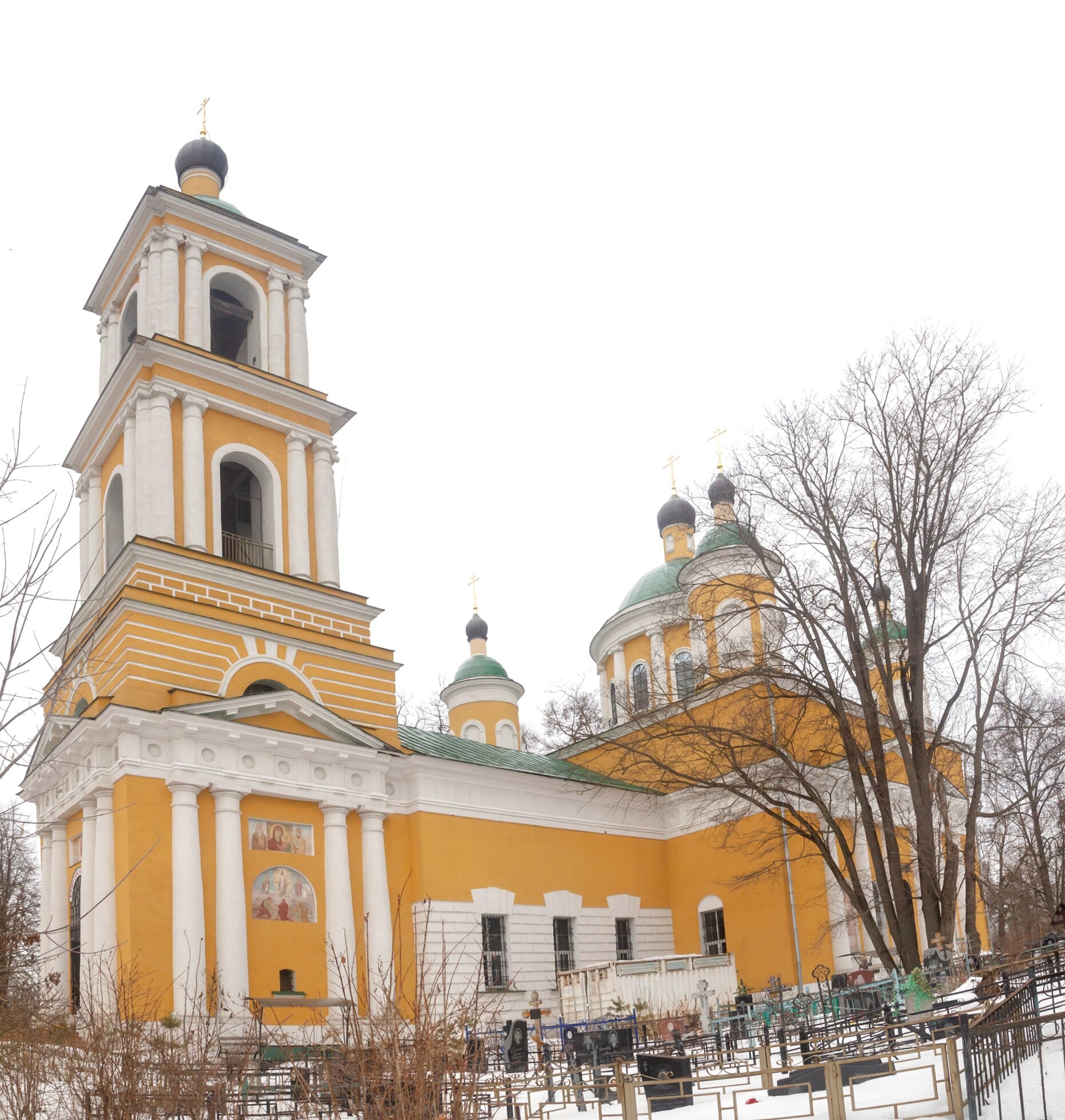 Храм Преображения Господня в селе Спас-Заулок