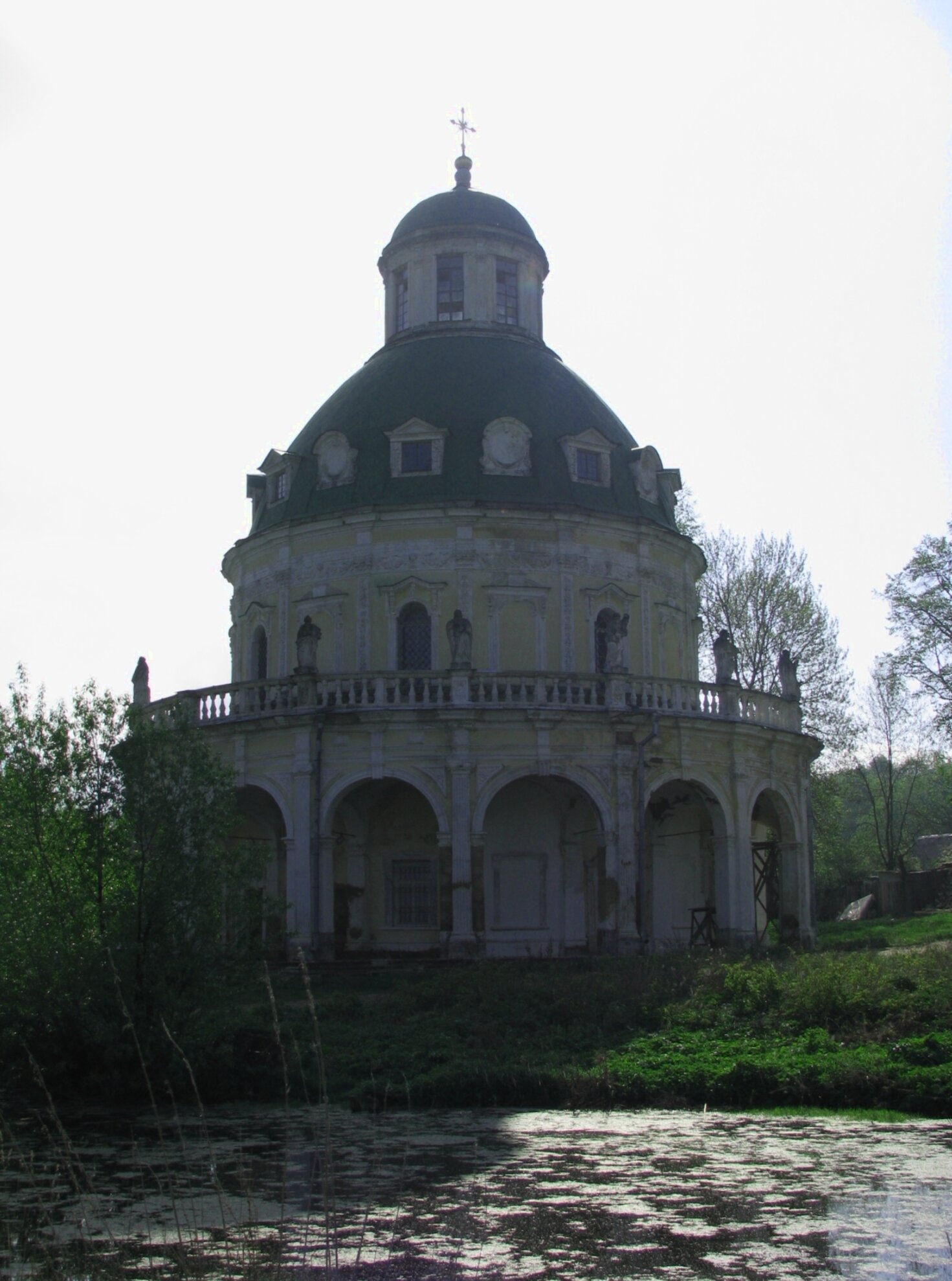 Интерьер купола церкви Рождества Богородицы в Подмоклово