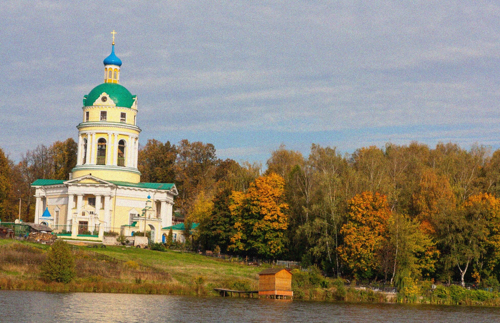 Храм Святителя Николая Чудотворца в усадьбе Гребнево