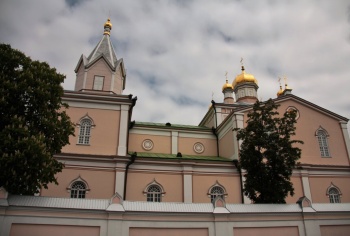 Свято-Троицкий ставропигиальный женский монастырь в Корце