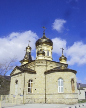 Храм Святителя Николая Чудотворца в селе Адербиевка