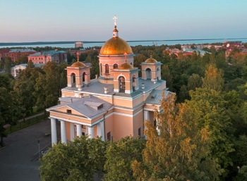 Александро-Невский кафедральный собор в Петрозаводске