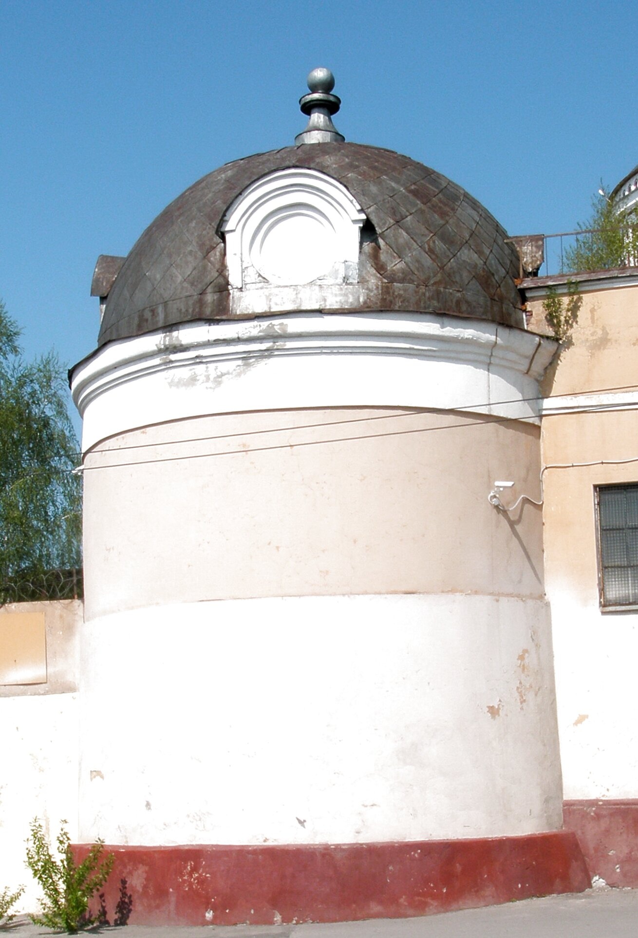 Башня монастырской ограды Курского Знаменского Богородицкого монастыря