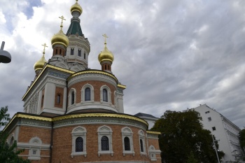 Фасад Собора Святого Николая в Вене: Архитектурные детали