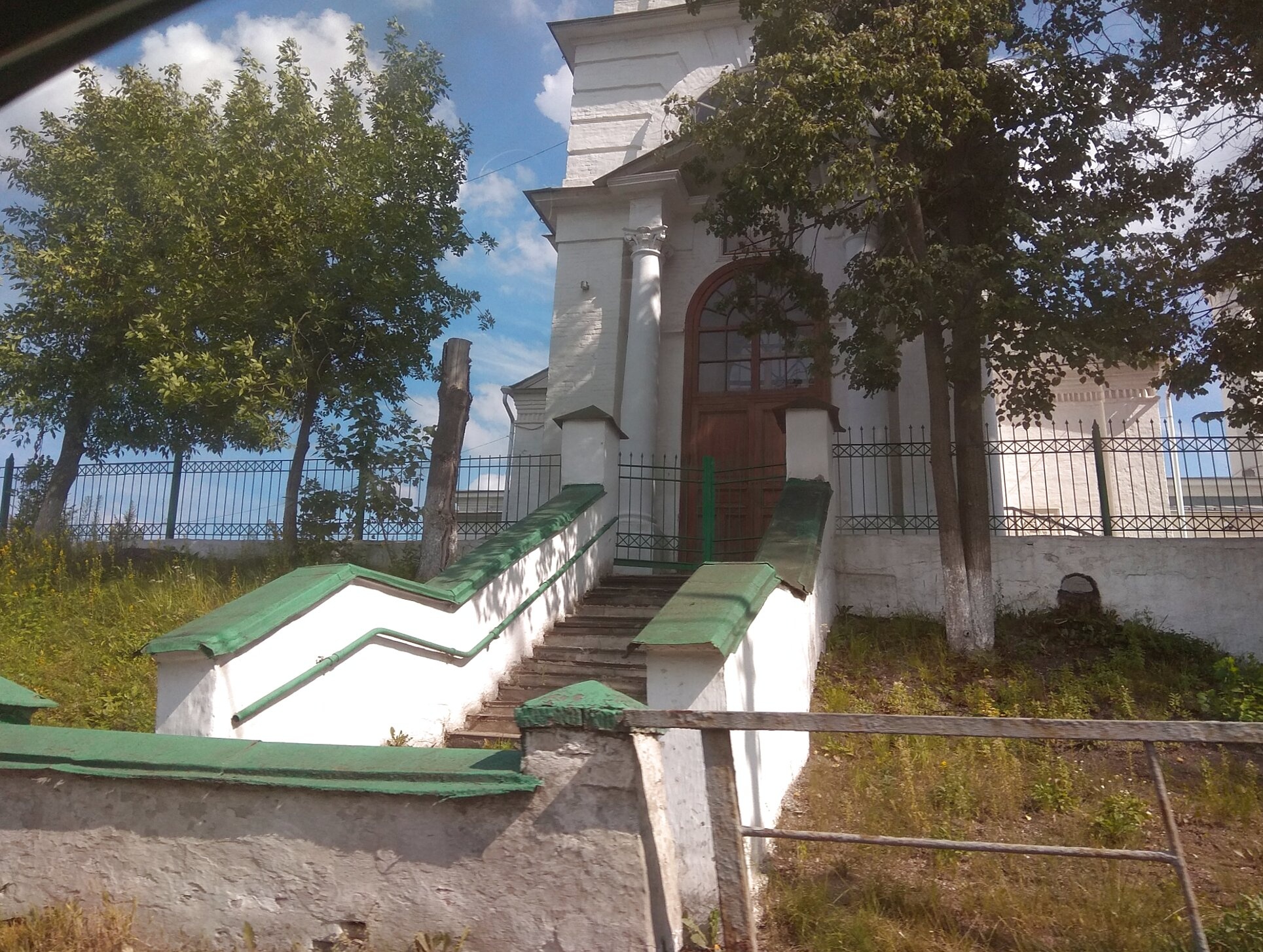 Храм Николая Чудотворца в городе Пушкино