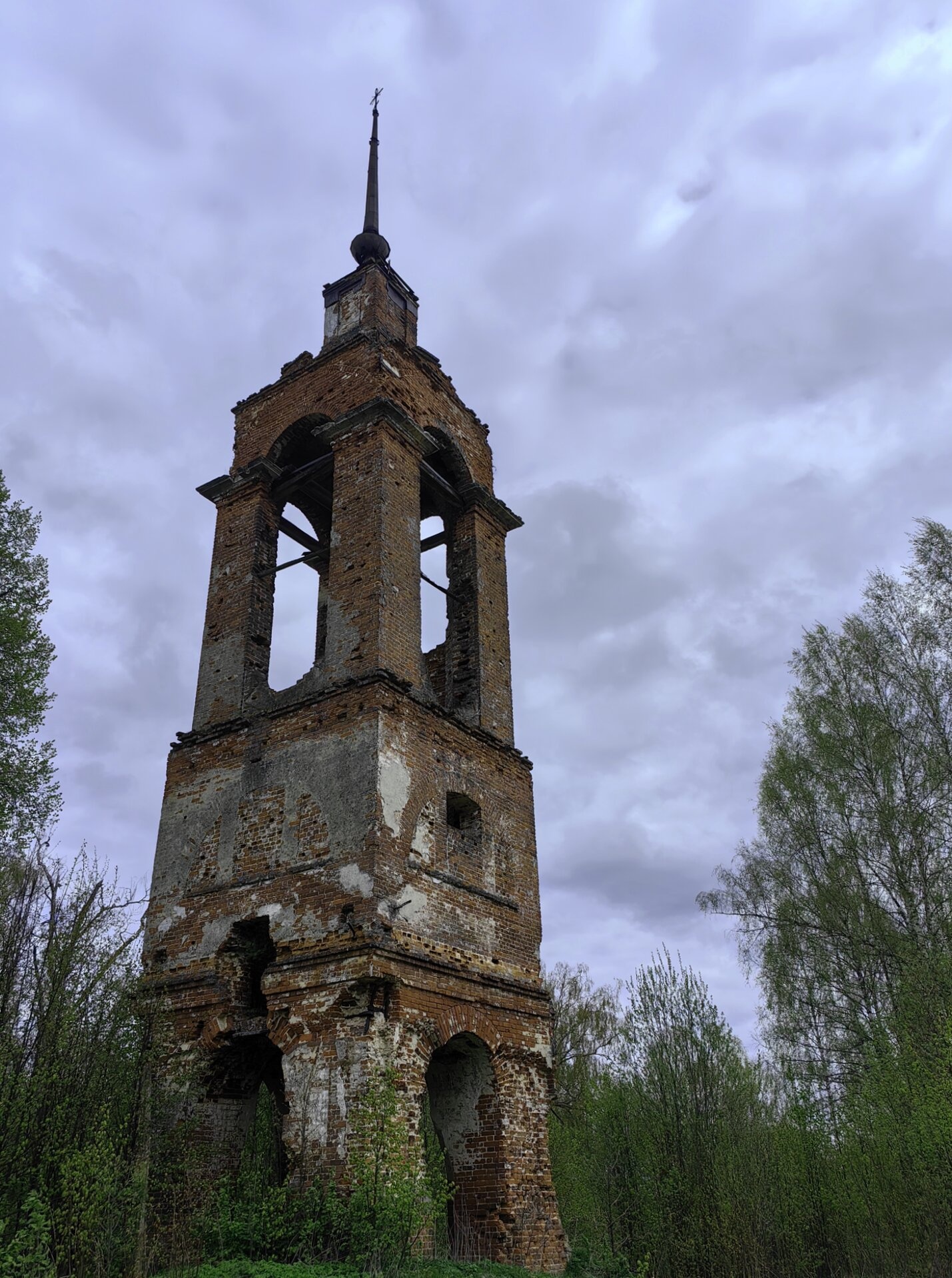 Колокольня Церкви Рождества Богородицы в Твердилково