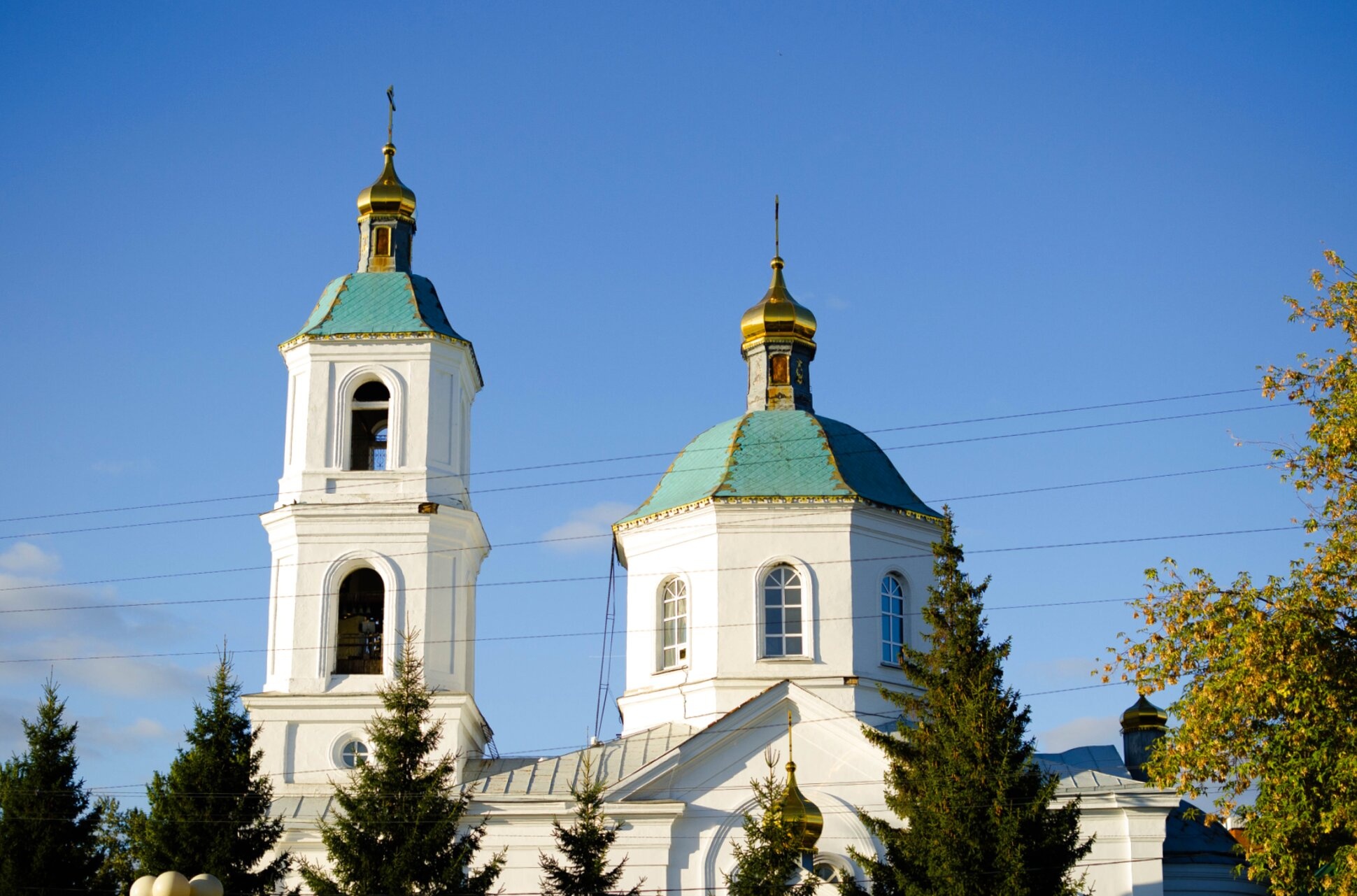 Крестовоздвиженский собор в Омске