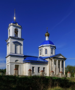 Храм иконы Божией Матери «Знамение» в селе Старая Кашира