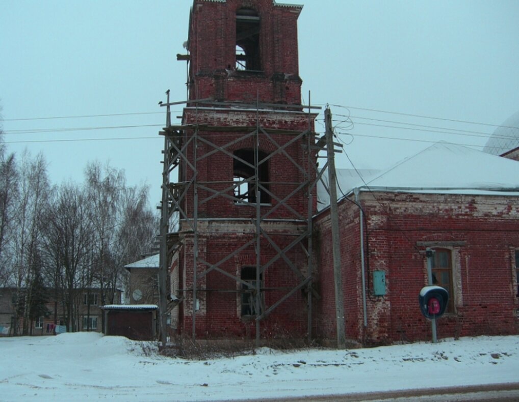 Церковь Николая Чудотворца в селе Губино - зимняя фотография