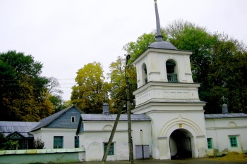 Церковь Жён-мироносиц на Завеличье в Пскове
