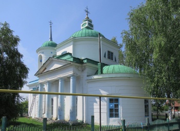 Храм святых апостолов Петра и Павла в селе Порецкое