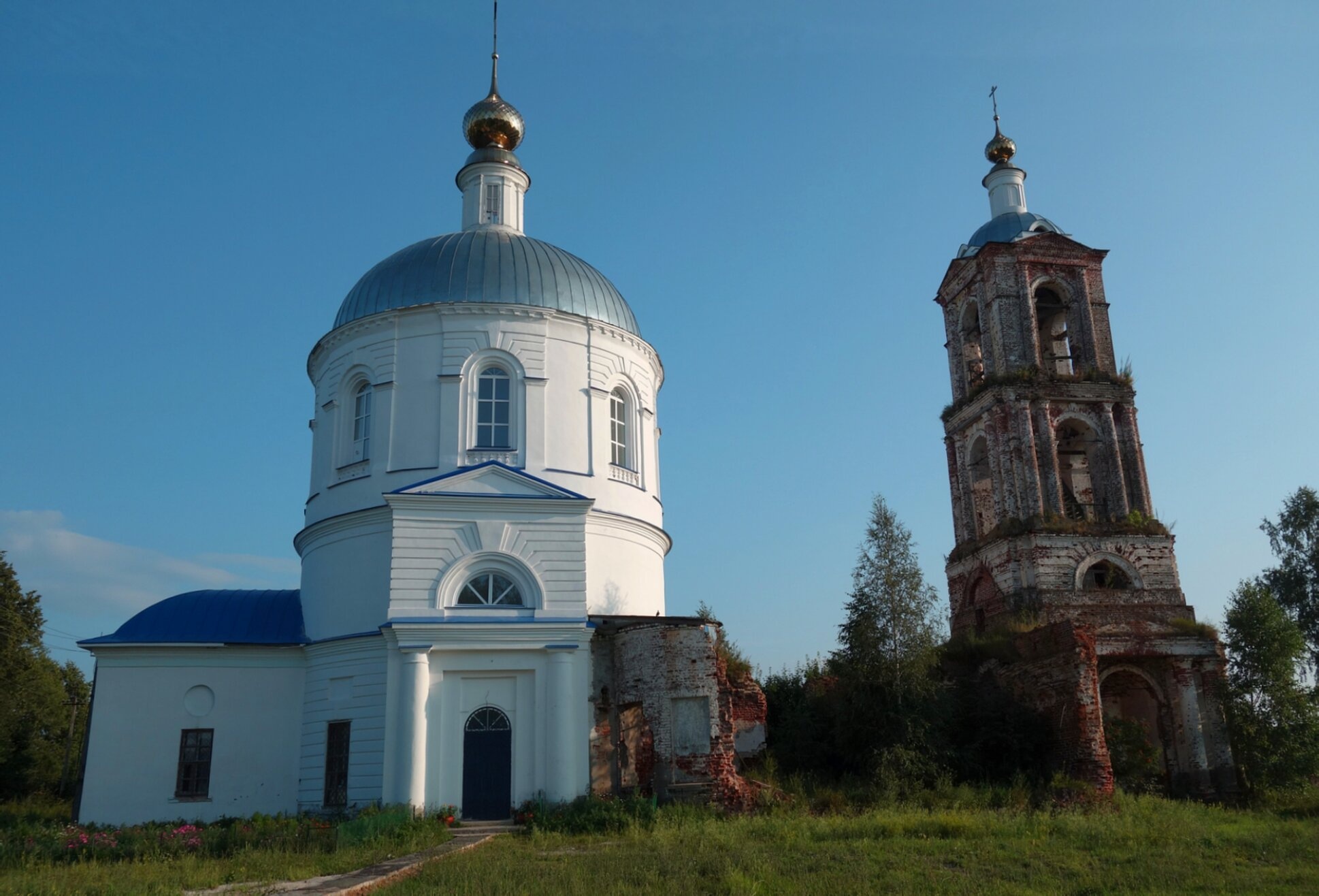 Покровская церковь в селе Яковцево: история в камне