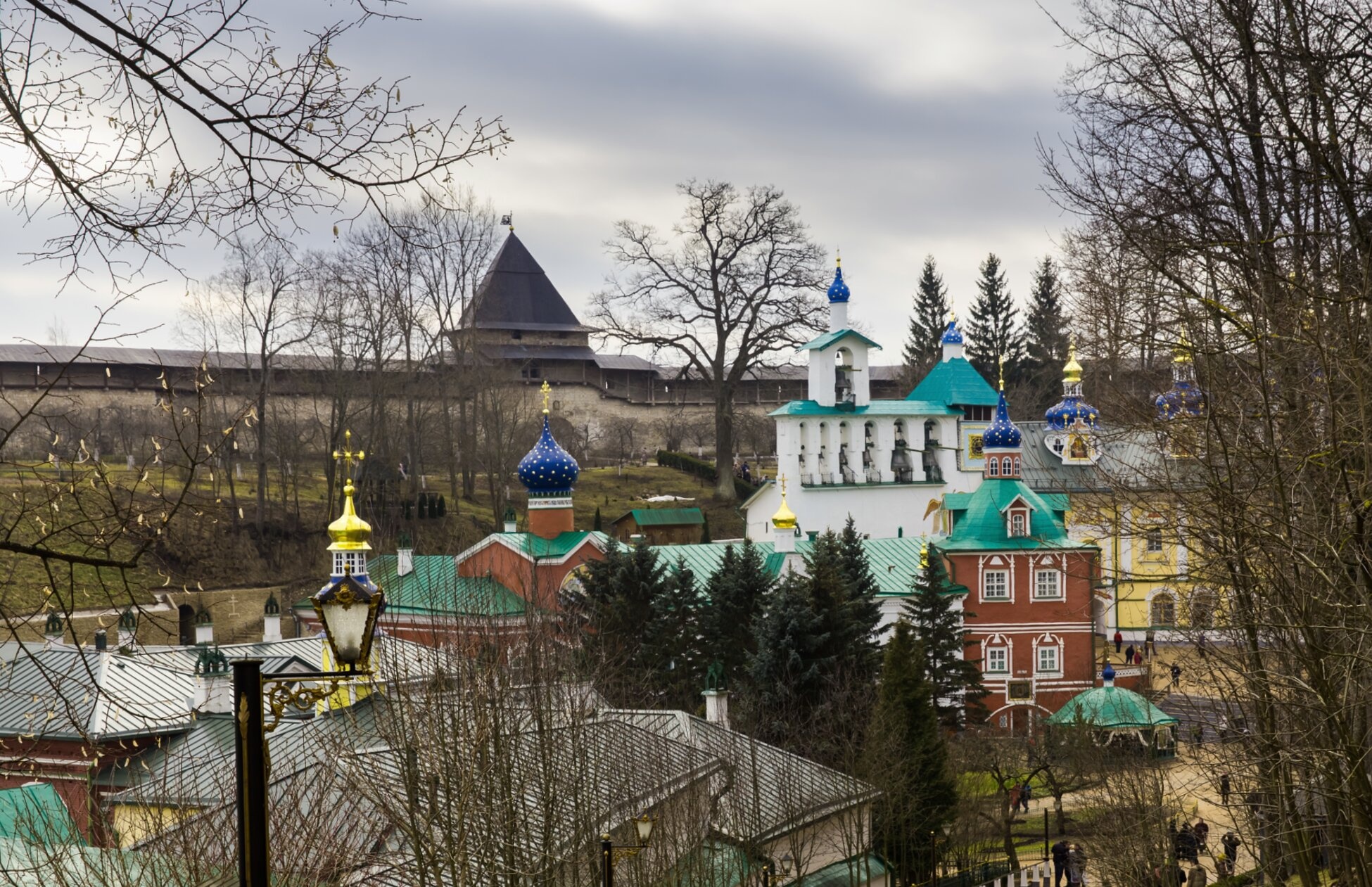 Храм Святых Бессребреников Космы и Дамиана в Брусанах