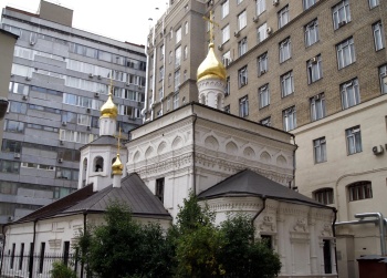 Храм Архангела Михаила в Овчинниках: история и архитектура