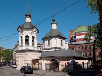 Храм Преподобного Сергия Радонежского в Крапивниках - памятник архитектуры